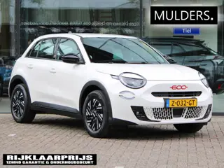 Fiat 600e RED 54 kWh | Apple Carplay / Climate / Cruise