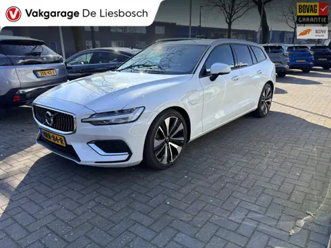 Volvo V60 2.0 T6 Recharge AWD R-Design / 360 camera / Panoramadak / Leder / head-up / Harman-Kardon