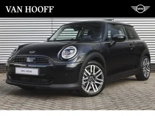 MINI Hatchback Cooper C Classic Automaat / Panoramadak / Parking Assistant Plus / Head-Up / Comfort 