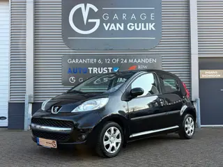 Peugeot 107 1.0-12V Urban Move 68PK Airco,ElektrRamen,Isofix,Toerenteller,Radio/Cd-Speler,5-Deurs,En