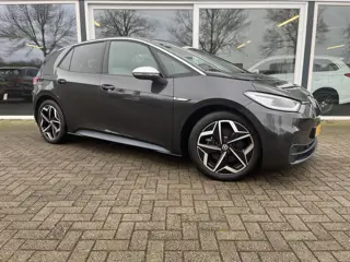 Volkswagen ID.3 First Plus 58 kWh / Camera / Cruise / Led / Lmv
