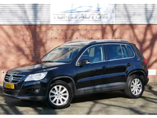 Volkswagen Tiguan 1.4 TSI sport & style. ketting hoorbaar.