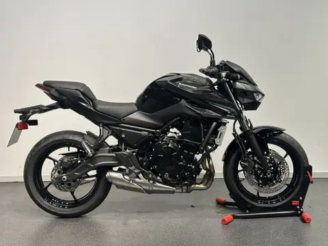 Kawasaki Z650 S (bj 2026)