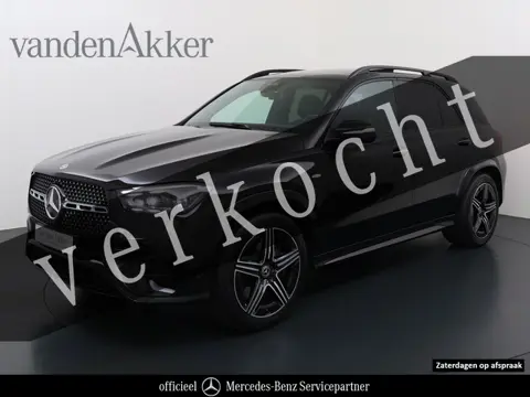 Mercedes-Benz GLE 400e AMG // Luchtvering // Trekhaak 3.300kg // Distronic // Leder // Memory // Pan