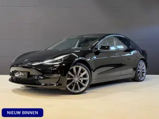 Tesla Model 3 Long Range AWD 75 kWh | Pano | Autopilot | Leder | Camera | Stoelverwarming | 20'' LMV
