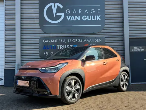 Toyota Aygo X Hybrid 115 envy 116PK Automaat,TwoTone,Safety-Pack,Carplay,Clima,AdaptiveCruise,Isofix