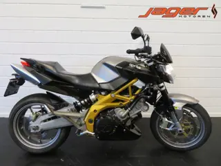 Aprilia SHIVER 750 ZEER FRAAI! KOM LANGS (bj 2008)