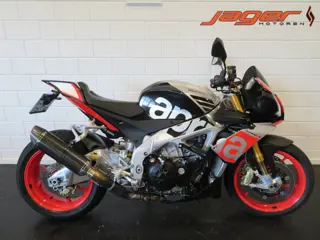 Aprilia TUONO V4 1100 FACTORY PERFECT! (bj 2016)