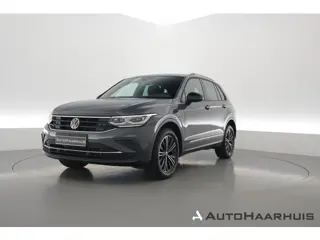 Volkswagen Tiguan 1.4 TSI eHybrid | SOH 89,1% | HUD | IQ Light | Keyless | Stoel- Stuurverw. | Adapt
