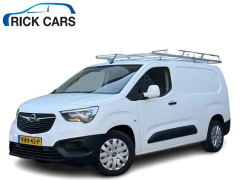 Opel Combo 1.5D 131PK Euro 6 L2H1 Edition Cruise Control/CarPlay/Trekhaak