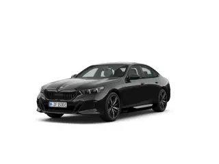 BMW 5 Serie 530e | M-Sport Pro | 20'' | Panorama. | Comf. stoel + vent. | Park. + Driv. Plus | Head-