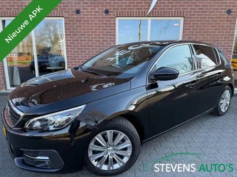 Peugeot 308 1.2 PureT.Blue L. Pr 131 PK PANO / AFN.TREKHAAK / CAMERA / LED /