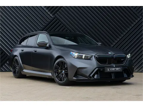 BMW M5 Touring V8 Hybride M Keramisch Frozen Pano Alcant.Hemel Bowers&Wilkins Trekhaak