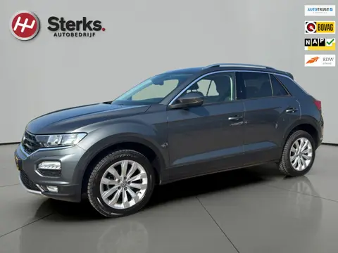 Volkswagen T-Roc 1.0 TSI Style Business ELEC. ACHTERKLEP CARPLAY CLIMAAT CONTROL E.C.C.