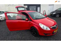 Opel Corsa 1.2-16V Edition lage km stand
