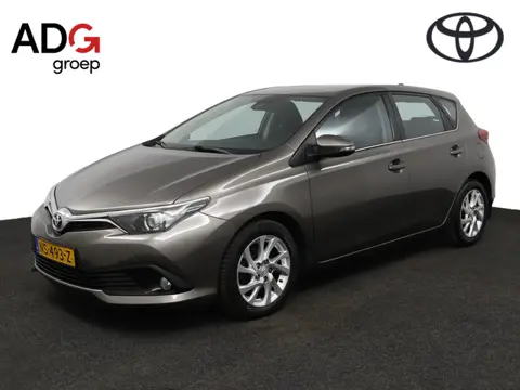 Toyota Auris 1.2T Aspiration | Automaat | 1300 kg trekgewicht | Airco | Cruise Control | Achteruitri