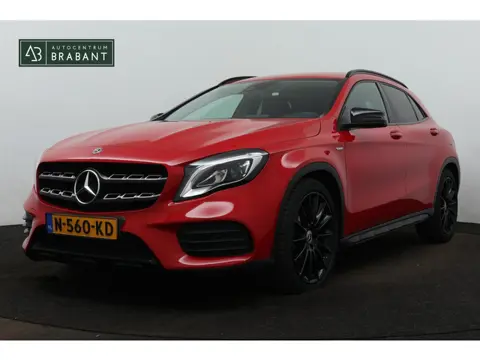 Mercedes-Benz GLA-klasse 200 Premium Plus AMG-Line (Dealer onderH, Navi, Camera, Climate Con, Parkee