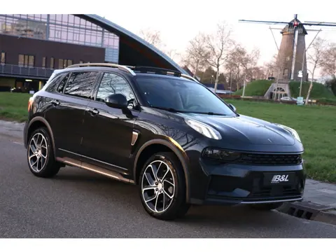 Lynk & Co 01 1.5 PHEV Hybride 7DCTH Aut 261Pk Zwart Black Out Edition 1e eigenaar Full Option Panora