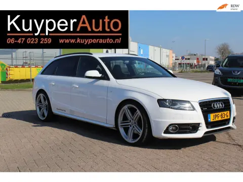 Audi A4 Avant 3.2 FSI quattro