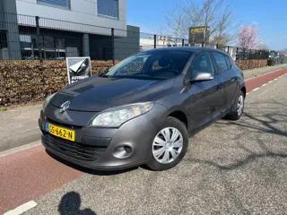Renault Mégane 1.6 Authentique Airco Parkeersensoren-Achter