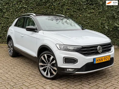 Volkswagen T-ROC 2.0 TSI 4Motion Sport | Pano | Leder | Trekhaak