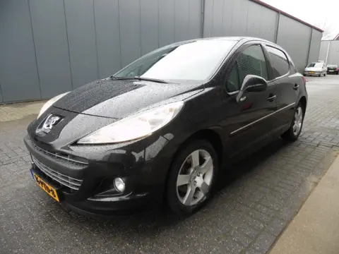 PEUGEOT 207 1.6 VTI SPORTIUM