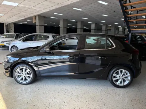 OPEL CORSA 1.2 T Automaat Winterpakket Navigatie app Airco PDC Leder Half