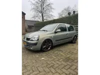 Renault Clio 1.6-16V Privilège | NAP | NIEUWSTAAT | AUTOM | LEER | STOEL VERW |