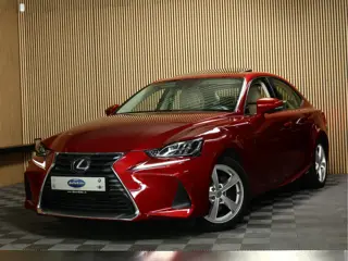 Lexus IS 300h Hybrid Business PANO MEMORY NAVI CRUISE STOEL+STUUR VW "18