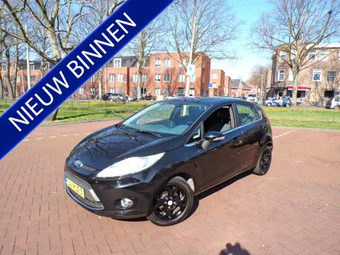Ford Fiesta 1.4 Titanium APK TOT 10-01-2027..... (bj 2009)