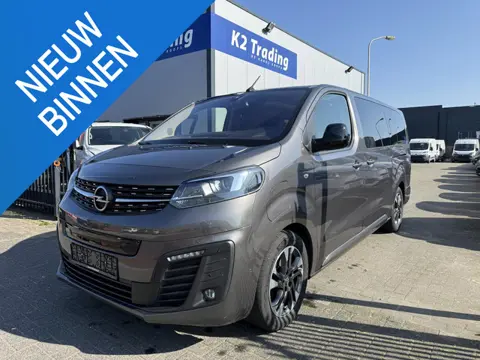 Opel Zafira-e Life 100 kW 75kWh Tourer L ELECTRIC DOORS FULL LEATHER PANO ROOF 6 CAPTIAN CHAIRS MASS