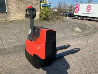 BT LWE160 1600KG PALLETWAGEN / HEFTRUCK (bj 2010)