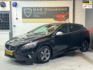 Volvo V40 2.0 D3 R-Design AUTOMAAT|PDC|LEER|TREKHAAK|CRUISE