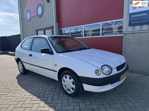 Toyota Corolla 1.3-16V Terra, UNIEK netjes, Nieuwe APK, Lage KM stand, NAP, Trekhaak, Radio CD, 4e E