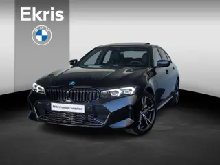 BMW 3 Serie Sedan 330e | M Sportpakket | Comfort Pack | Comfort Access | Achteruitrijcamera | Schuif