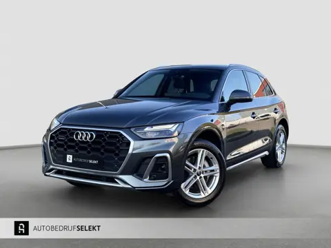 Audi Q5 50 TFSI e S-line | Trekhaak | Carplay | Camera | DAB+ | Dealer onderhouden | 1e eigenaar | A