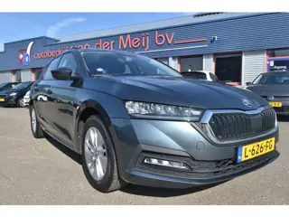 Škoda Octavia Combi 1.0 e-TSI Business Edition , VIRTUAL COCKPIT , NAVI , CLIMATR , PDC V+A , LED KO