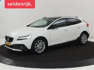 Volvo V40 Cross Country 1.5 T3 Polar+ Luxury | Panoramadak | Leder |  Trekhaak | Harman/Kardon | Sto