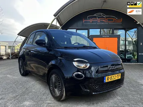 Fiat 500 Icon 42 kWh 96% SOH 1e EIG NL-AUTO RIJKLAARPRIJS!
