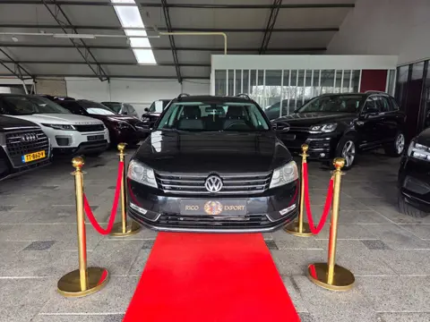 Volkswagen Passat Variant 2.0 TDI AUT HIGHLINE NAVI 2012!