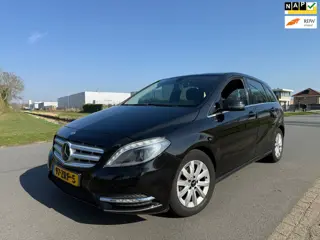 Mercedes-Benz B-klasse 180 Ambition NAP/NAVI/APK 2-2027/VELGEN