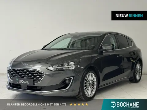 Ford Focus 1.0 EcoBoost Hybrid Vignale | Stoelverwarming | Leder | Navigatie | Achteruitrijcamera |
