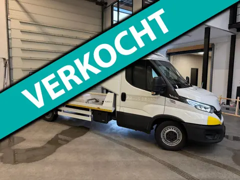 Iveco Daily 35S18H 3.0 410 AUTOMAAT SLAAPCABINE AUTOTRANSPORTER / OPRIJWAGEN