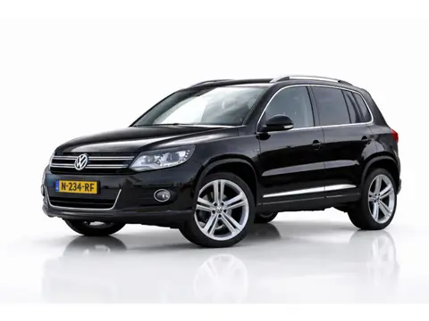 Volkswagen TIGUAN 1.4 TSI R-LINE LM | TREKHAAK | XENON | LED | STOELVERWARMING | NAVI | CRUISE CONTR