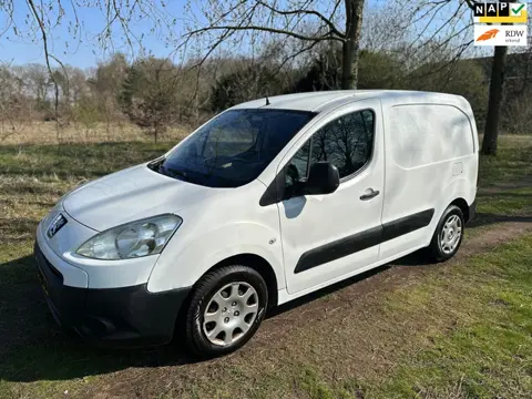 Peugeot Partner 120 1.6 HDI L1 XT apk t/m 29-03-2027