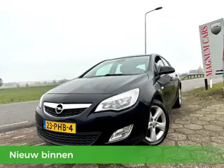 Opel Astra 1.4 Turbo 5Drs Navi Scherm Airco Cruise Control Velgen
