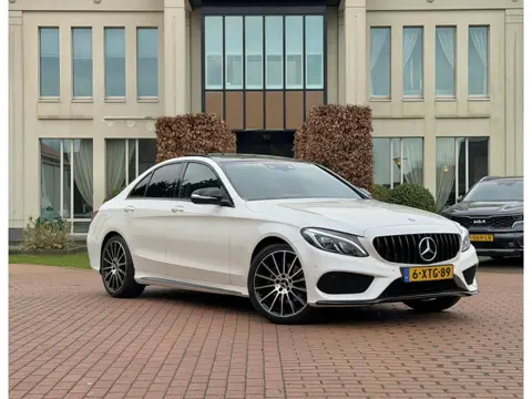 Mercedes-Benz C-klasse 200 Ambition Comfort - Panodak - AMG - Burmester - Sportuitlaat