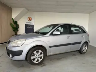 Kia Rio 1.4 X-pect Airco, LMV Rijdt echt super.