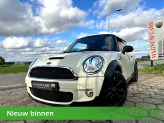 Mini Mini 1.6 Cooper S Xenon Airco Leder Velgen Nieuwe APK