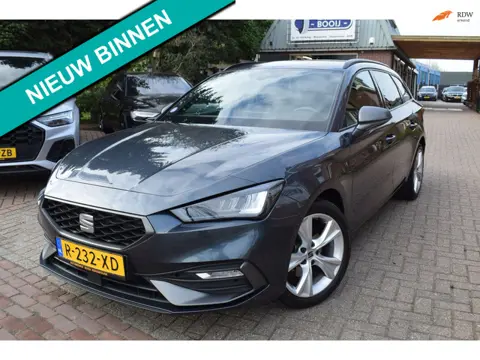 Seat Leon Sportstourer 1.5 eTSI FR Business Intense AUTOM/ADAP CRUISE/NAVI/CARPLAY/CLIMA/CAMERA/PDC/